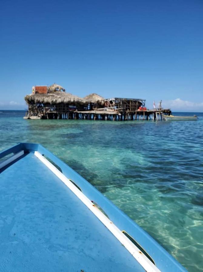Brytan Villa Treasure Beach Exterior photo